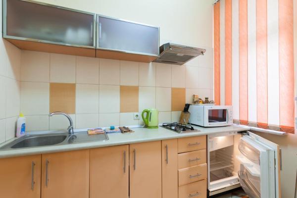 Апартаменты Двухкомнатные Для 6Х Около Парка В Центре Lviv Ngoại thất bức ảnh